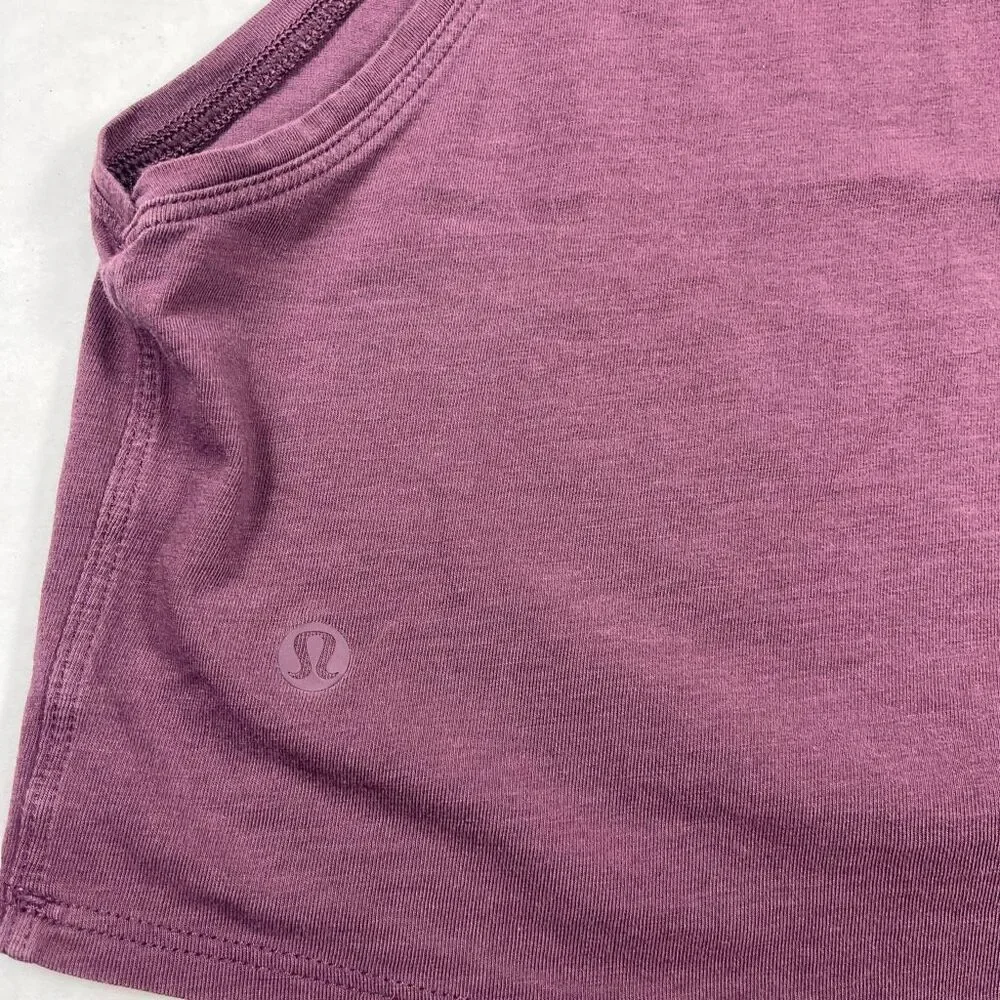 Lululemon Womens Cropped Tank Top Purple Relaxed Fit Athleisure Sleeveless 4/6